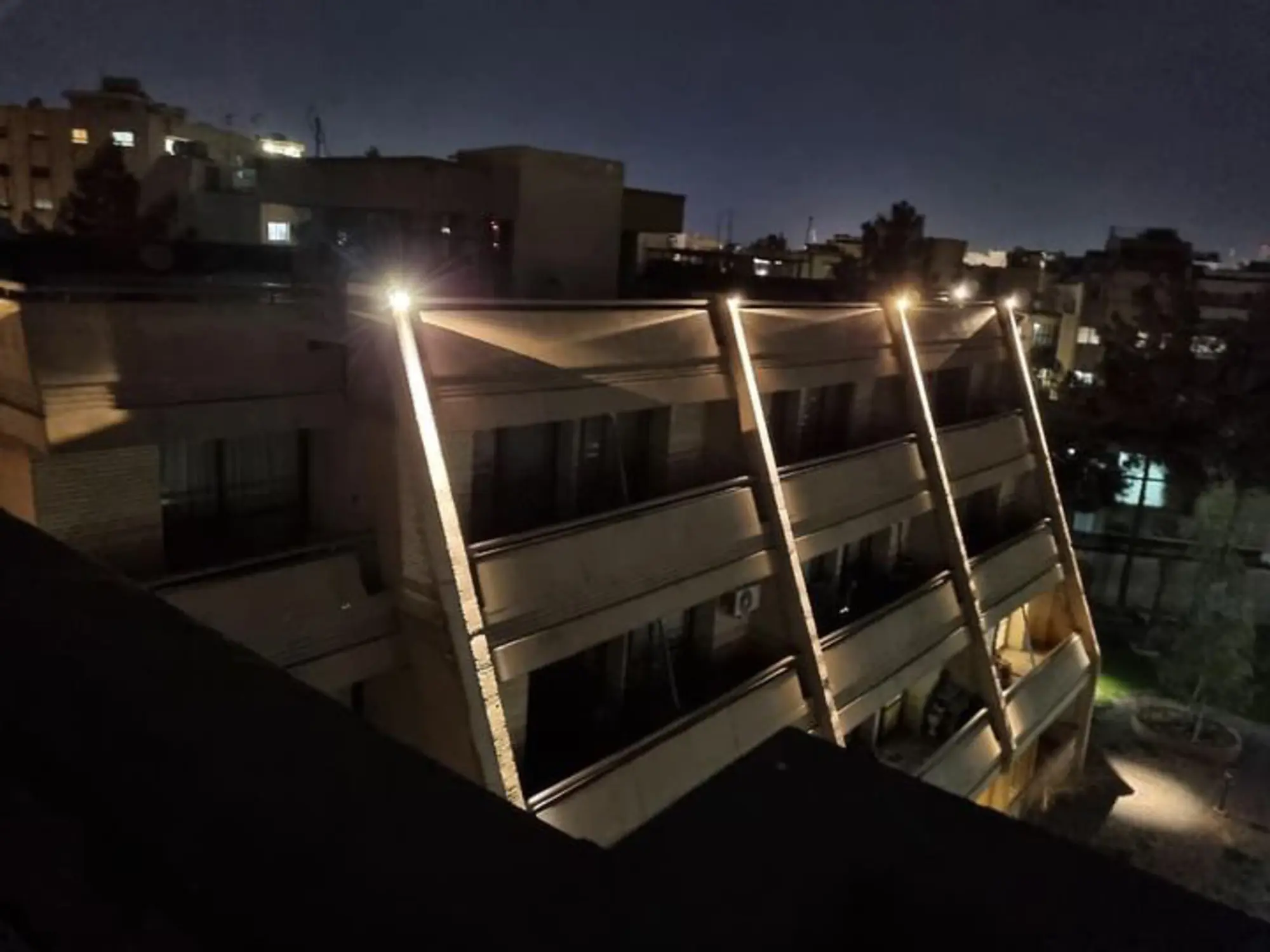 نورپردازی نما ساختمان مجتمع پارک اصفهان