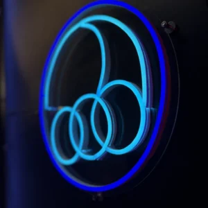 تابلو استقلال نئون